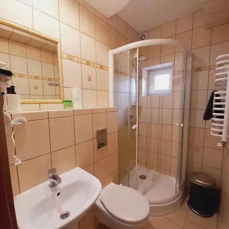 Pensjonat Duet Mielno 300 Metrow Od Morza Exterior photo